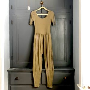 IMBŌDHI jumper, size M (8-10)